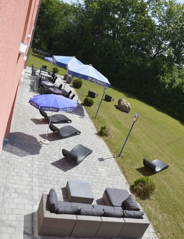 Hotel Am Interpark Großmehring Eksteriør bilde